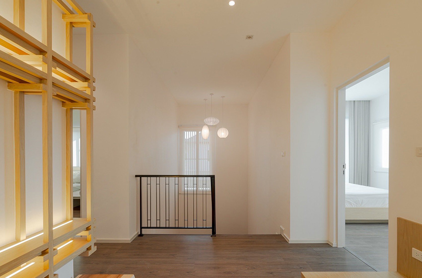 House with Shared Pool in Srinakarin 